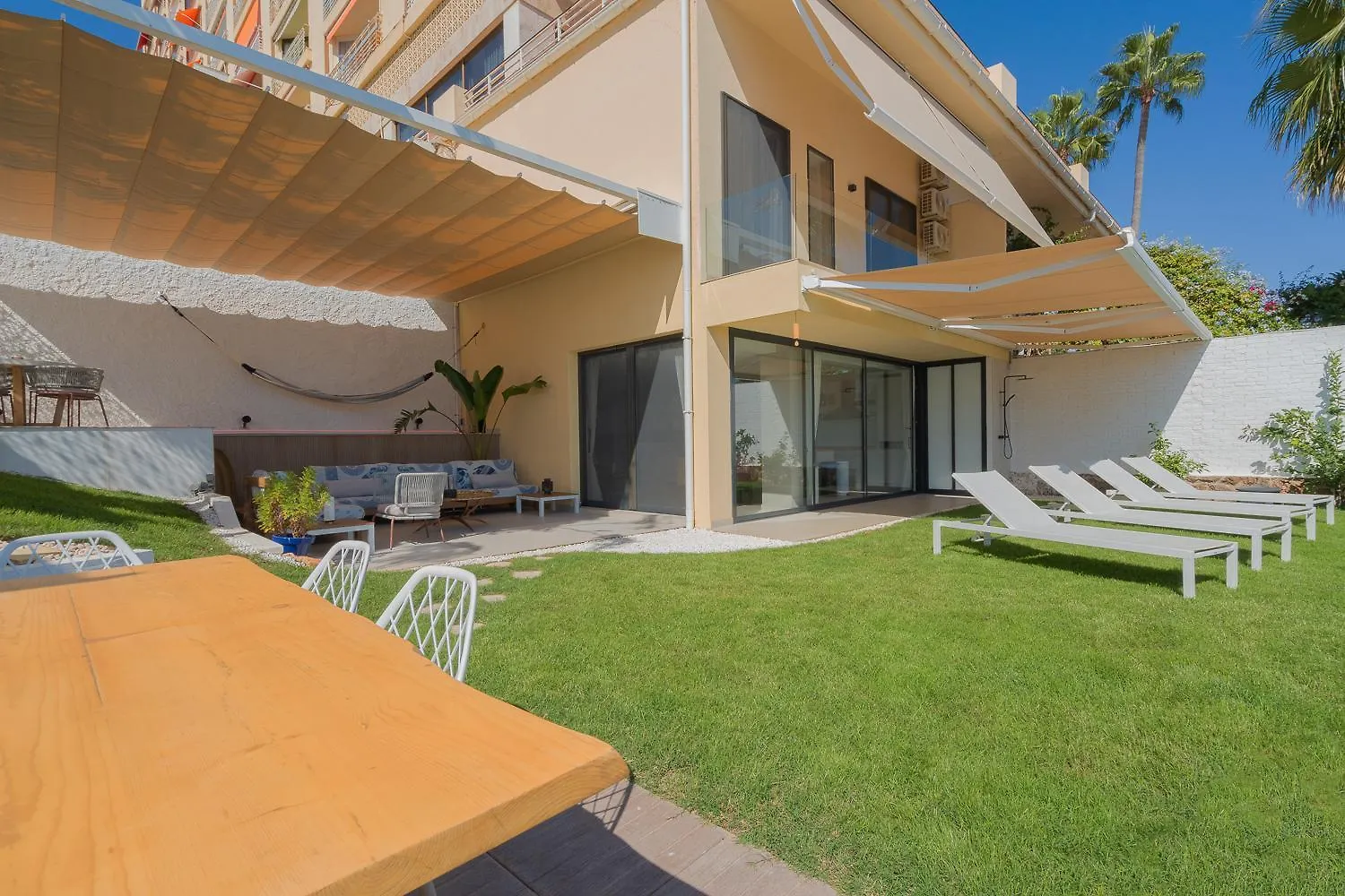 Apartmán Seaside Tranquility And Urban Luxury - Stylish Duplex In Torremolinos W Jacuzzi 0*,  Španělsko